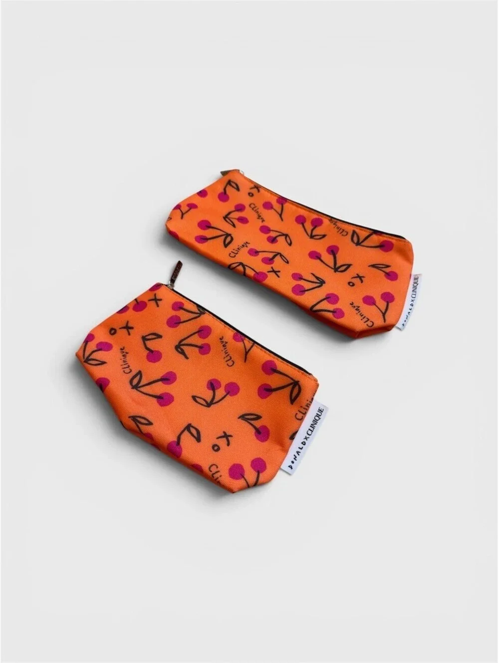 Donald Robertson x Clinique Cherry Print Cosmetic Bag Lot of 2 Orange Pink New